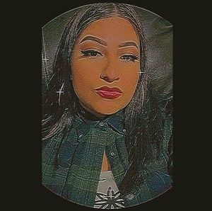 Meet your Posher, Alejandra